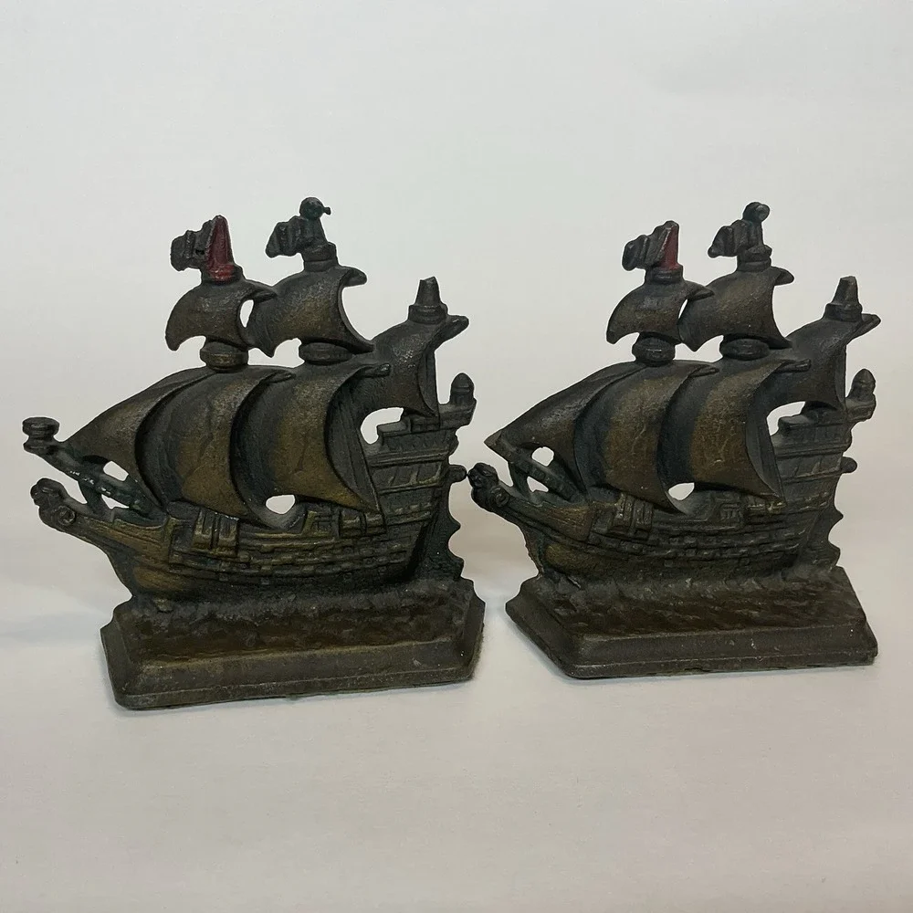 Vintage Pair Cast Iron Metal Pirate Sailing Boat Clipper Ship Bookends‎ Heavy